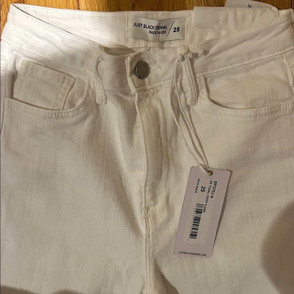 Just Black HR (High Rise) Crop Flare NWT - Picture 4 of 9